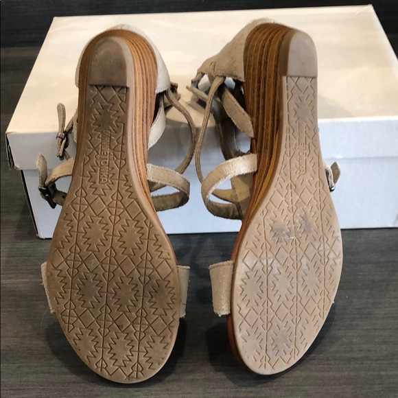 Minnetonka suede sandals - Picture 5 of 7